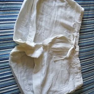 Cotton drawstring white shorts by C&C sz 12